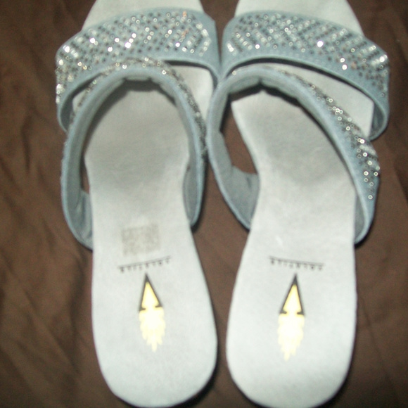 volatile size 10 rhinestone wedges - Picture 1 of 3